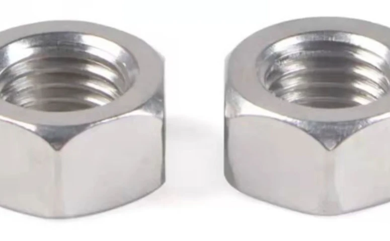 DX01002 Écrou hexagonal lourd